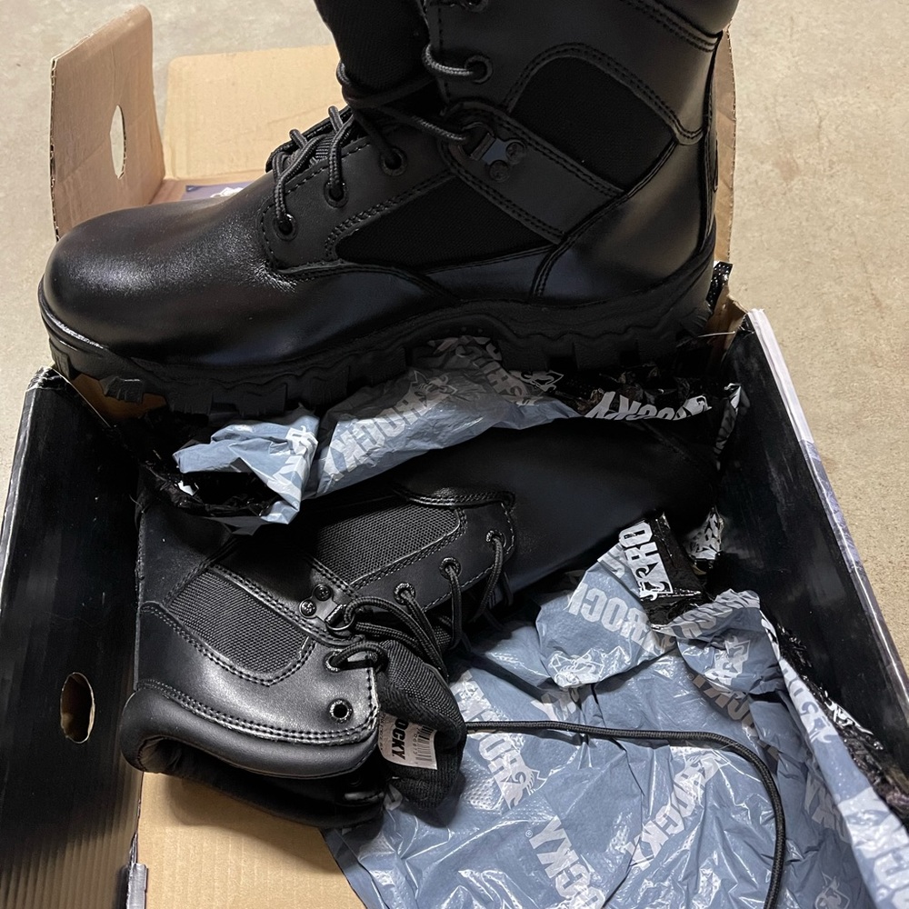 Rocky Alpha force mens boots - BRAND NEW